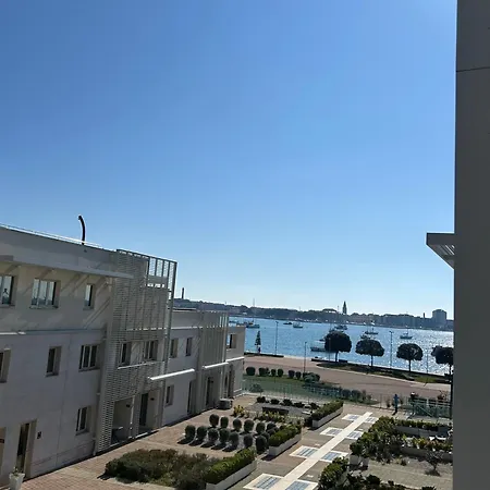 شقة Belaj Seaside - Sea View